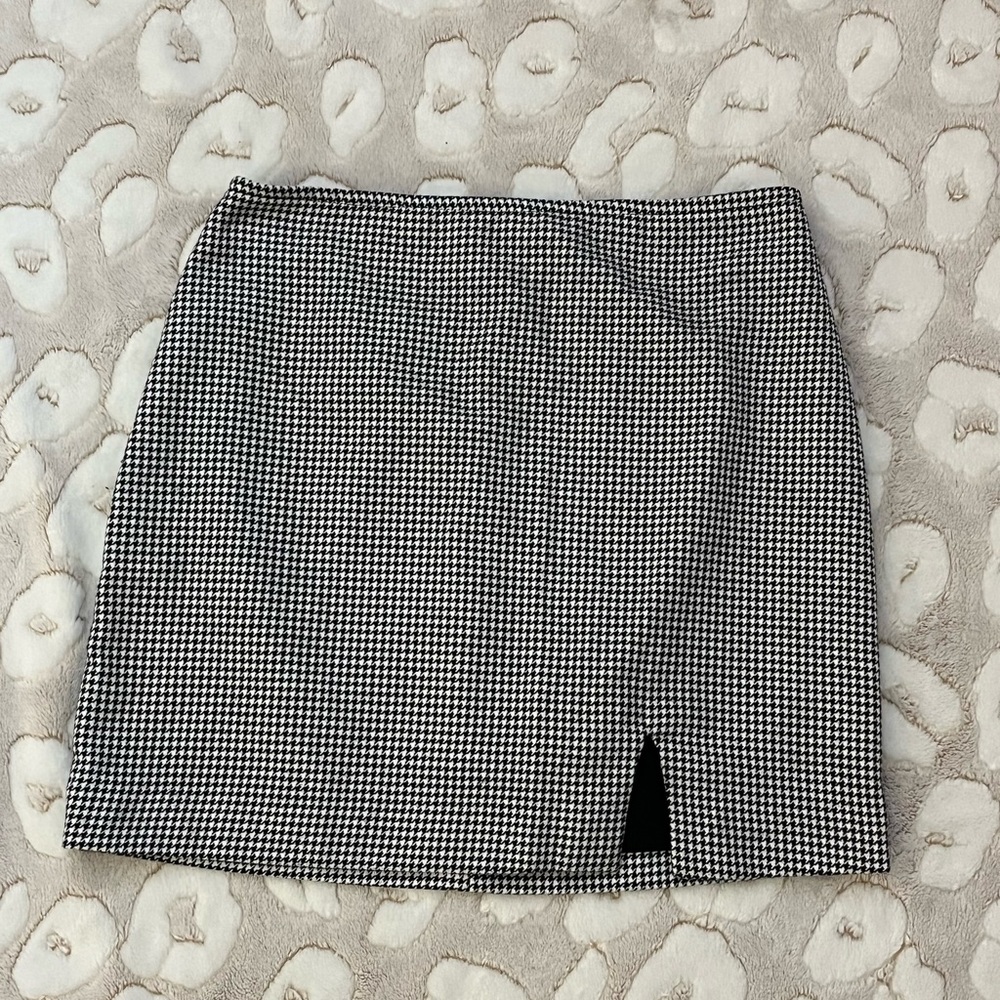 Forever 21 mini skirt